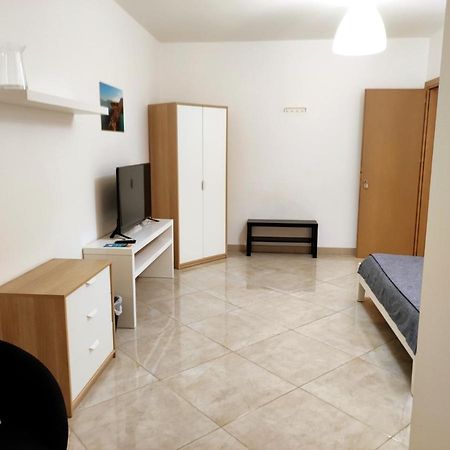 B&B Flavilla Santa Flavia Exteriér fotografie
