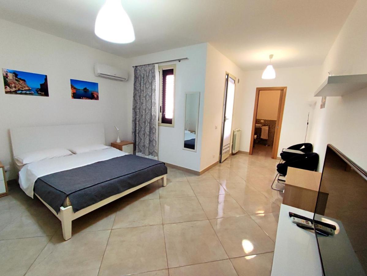 B&B Flavilla Santa Flavia Exteriér fotografie
